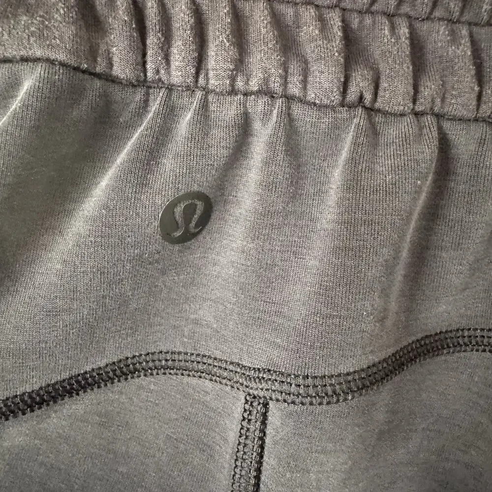 Lululemon Softstreme Bra Tank and High Rise Shorts Set Black/Grey Size 4